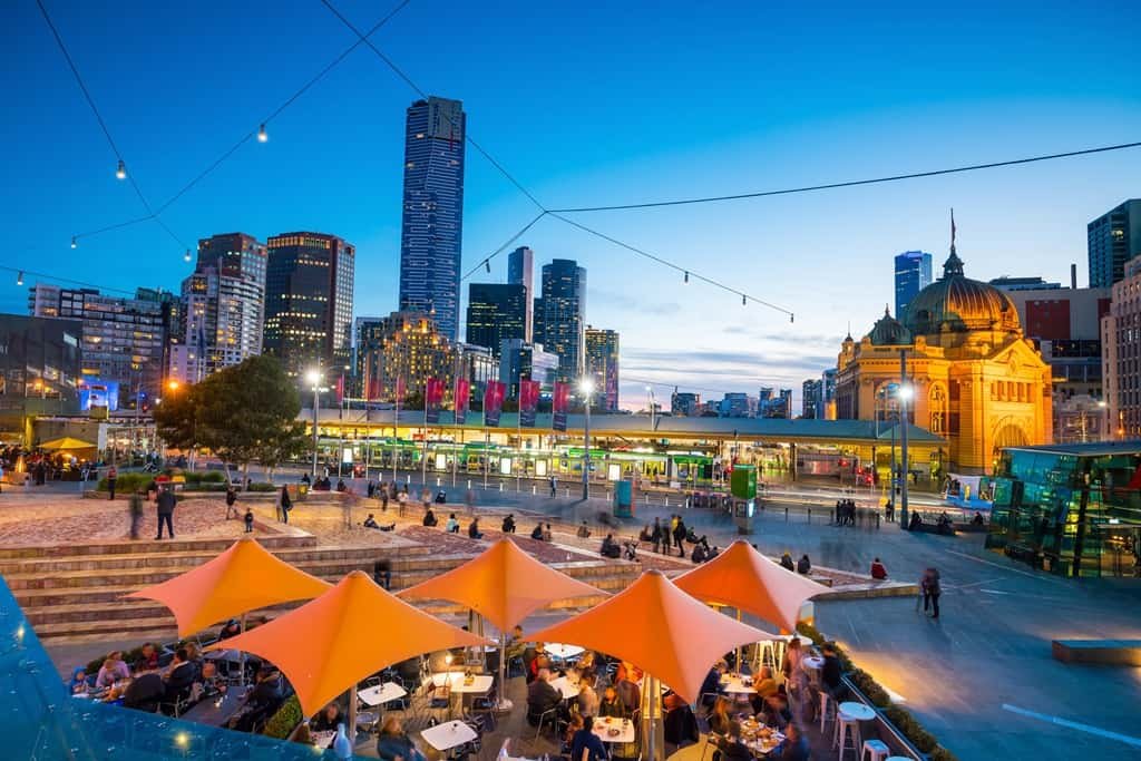 Mermerizing city skyline view in Melbourne city