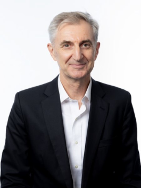 John Mortensen,亞太區教育業務主管
